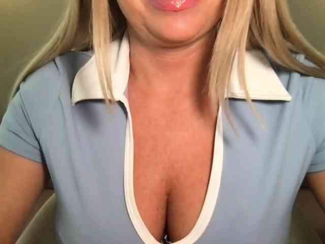chloebelle webcam