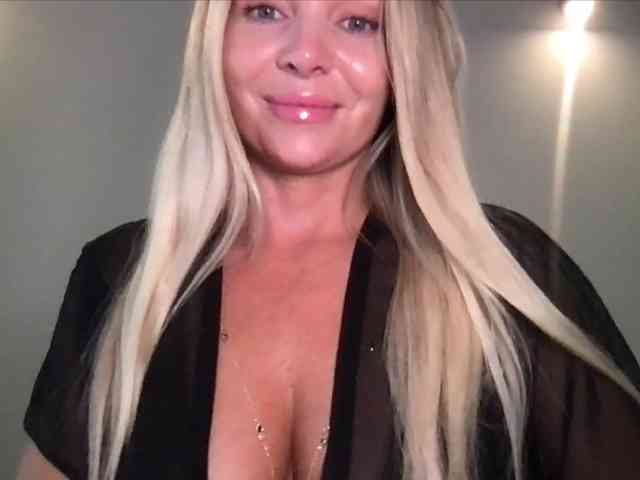 chloebelle webcam