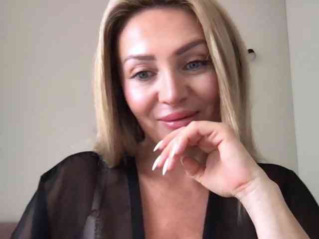 chloebelle webcam