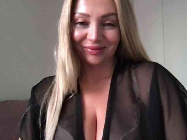 chloebelle webcam