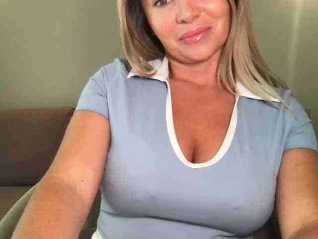 chloebelle webcam