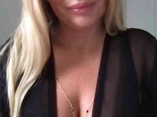 chloebelle webcam