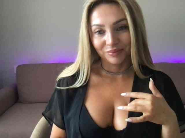 chloebelle webcam