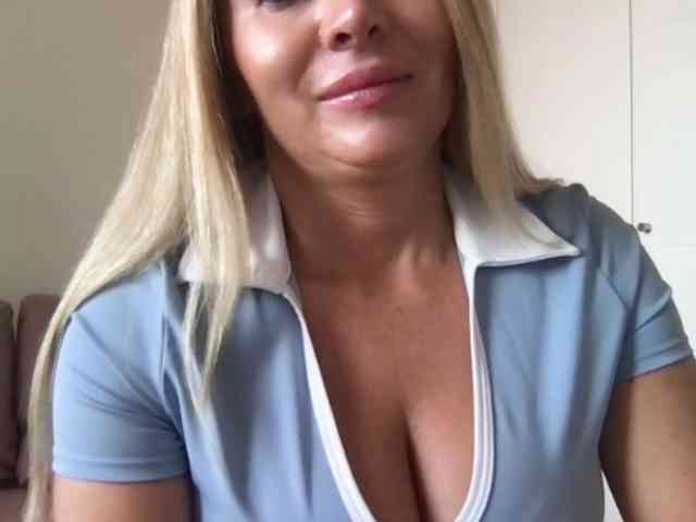 chloebelle webcam
