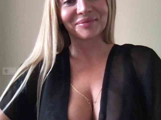 chloebelle webcam