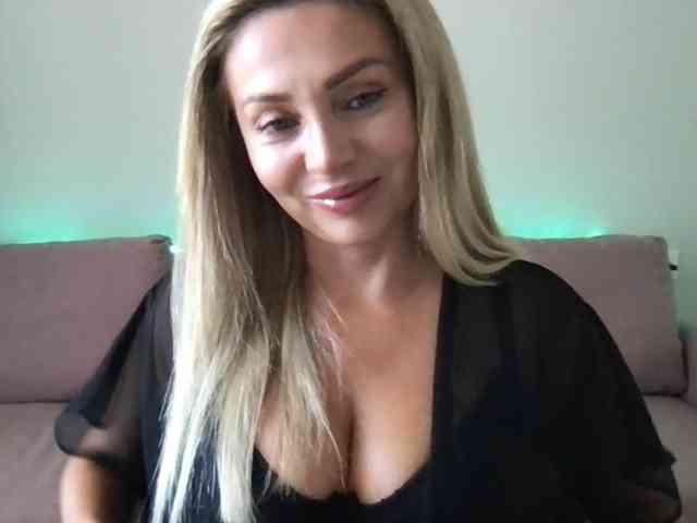 chloebelle