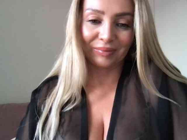 chloebelle webcam