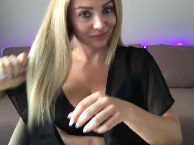 chloebelle webcam