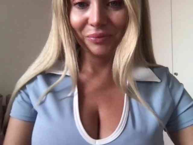 chloebelle webcam