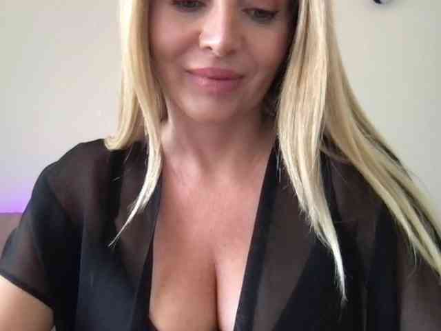 chloebelle webcam