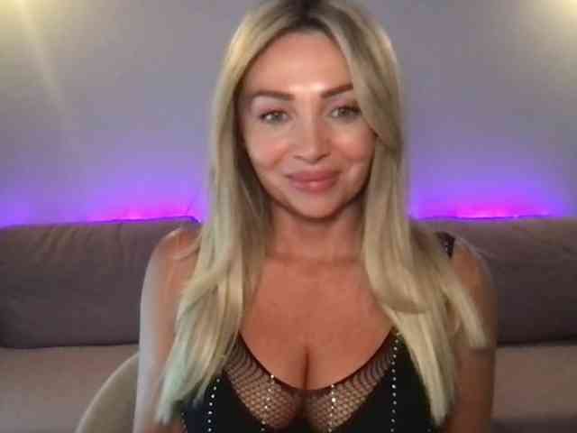 chloebelle