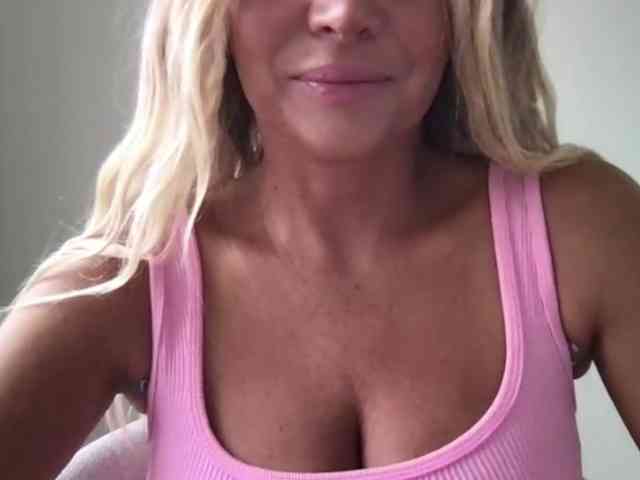 chloebelle
