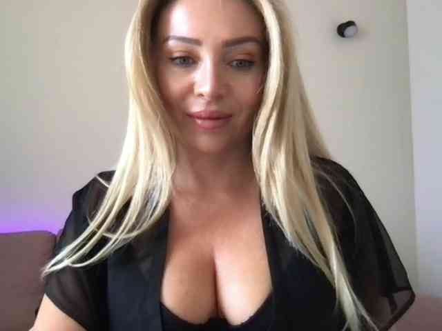 chloebelle webcam