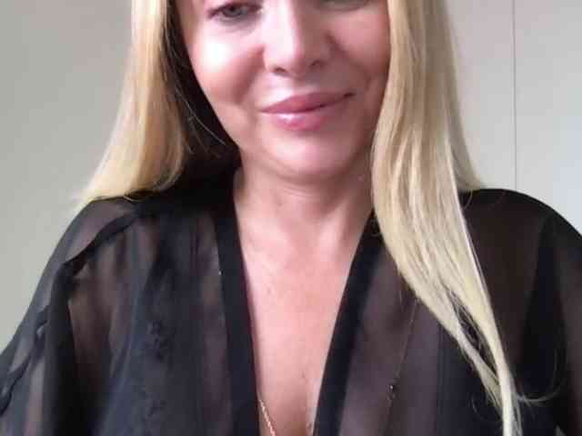 chloebelle webcam
