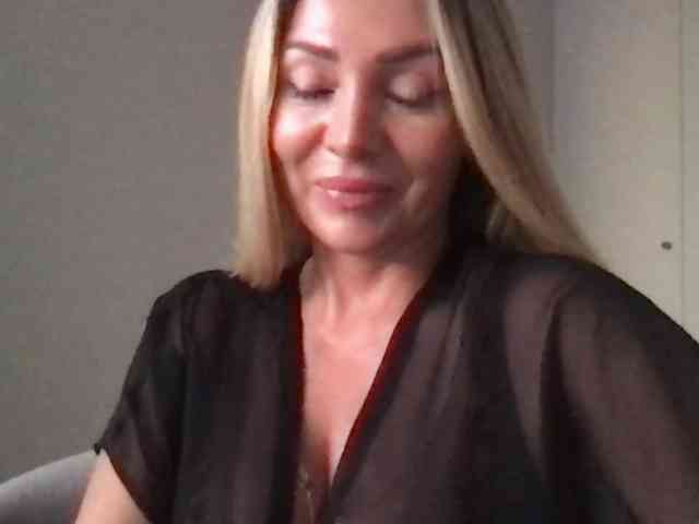 chloebelle webcam