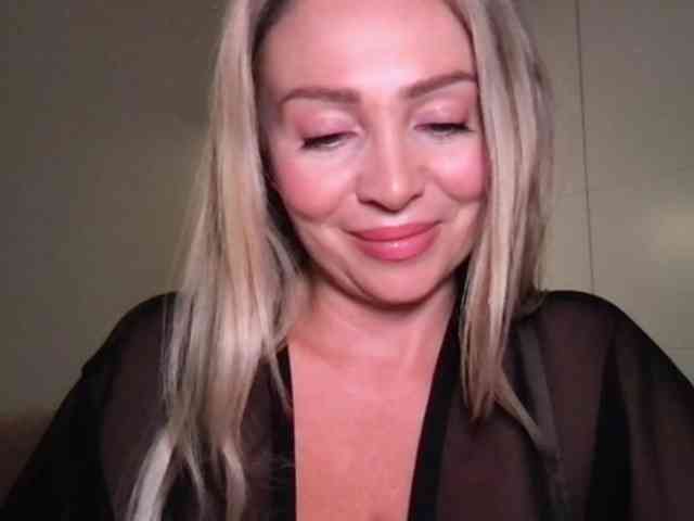 chloebelle webcam