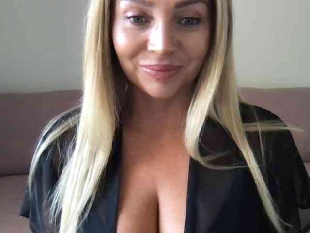 chloebelle