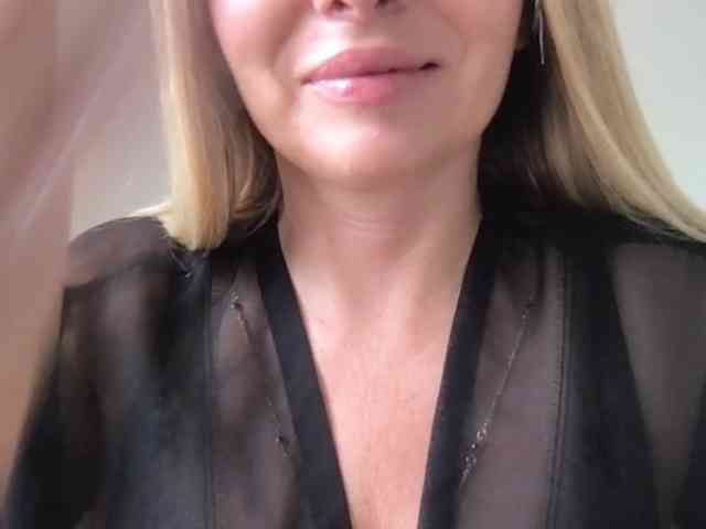 chloebelle webcam
