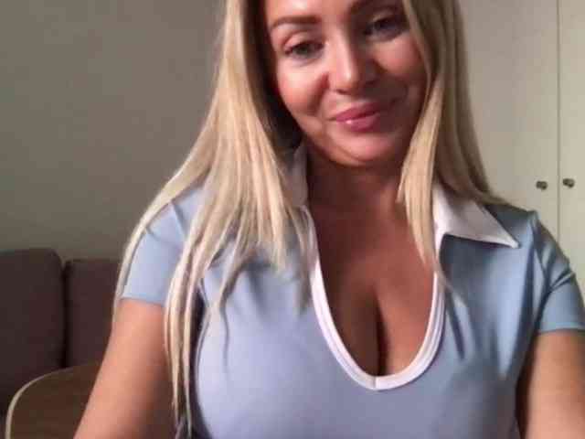 chloebelle webcam