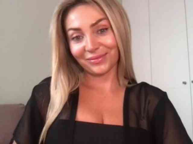 chloebelle webcam