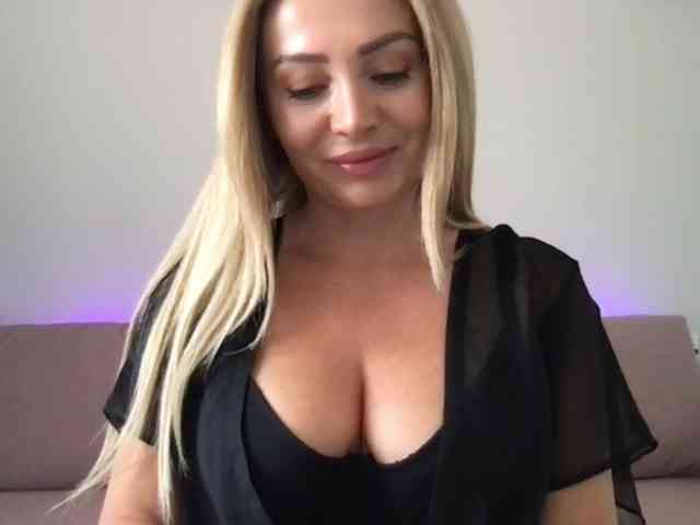 chloebelle