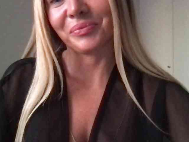 chloebelle webcam