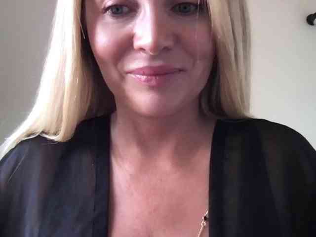 chloebelle webcam