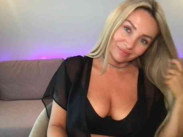 chloebelle