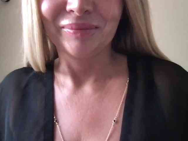 chloebelle webcam