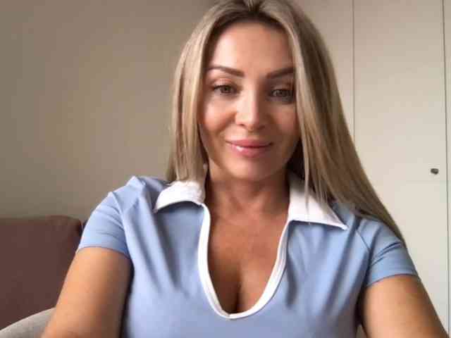 chloebelle webcam
