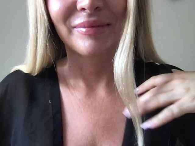 chloebelle webcam