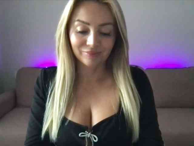chloebelle