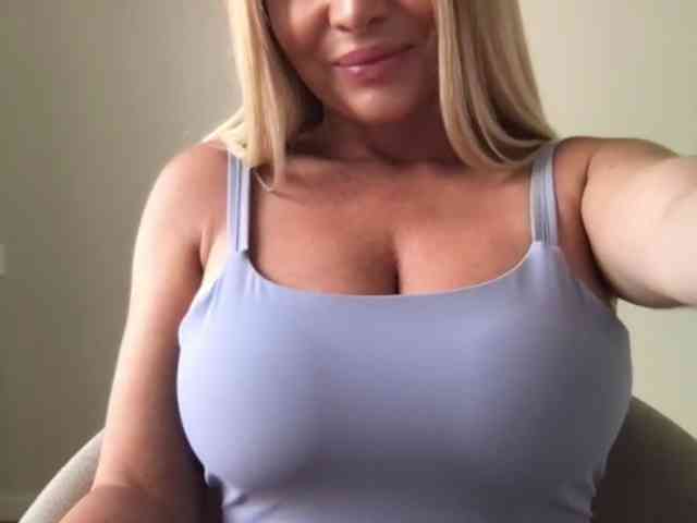 chloebelle
