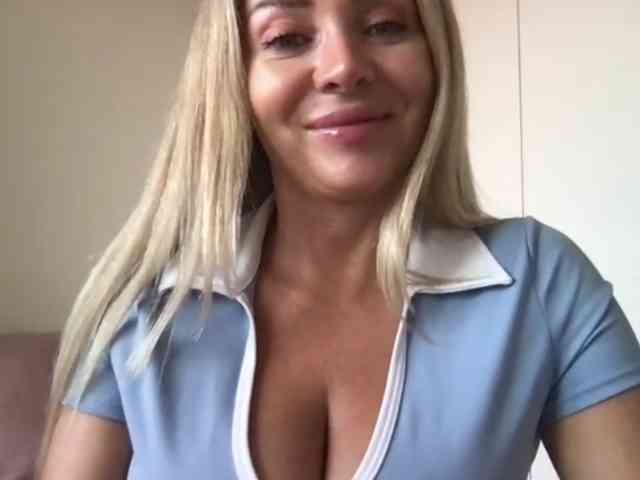 chloebelle webcam