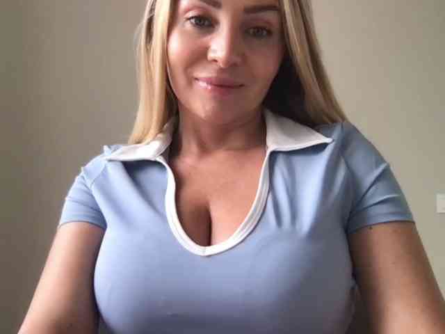 chloebelle webcam