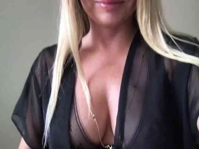 chloebelle webcam