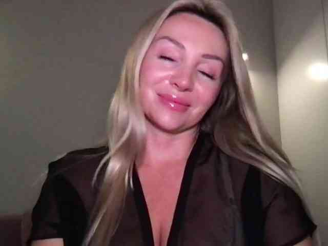 chloebelle webcam