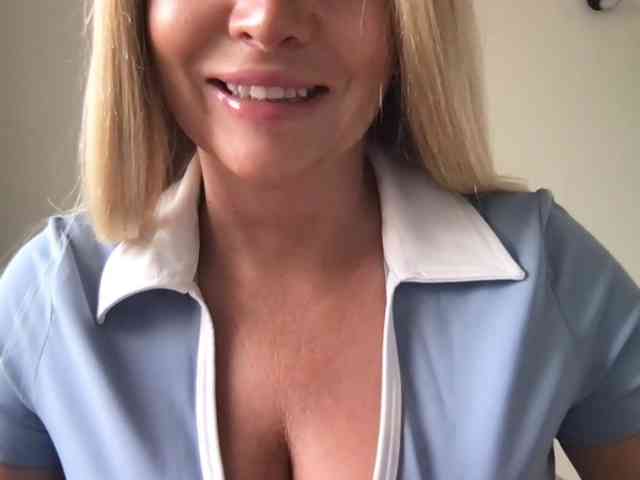 chloebelle webcam
