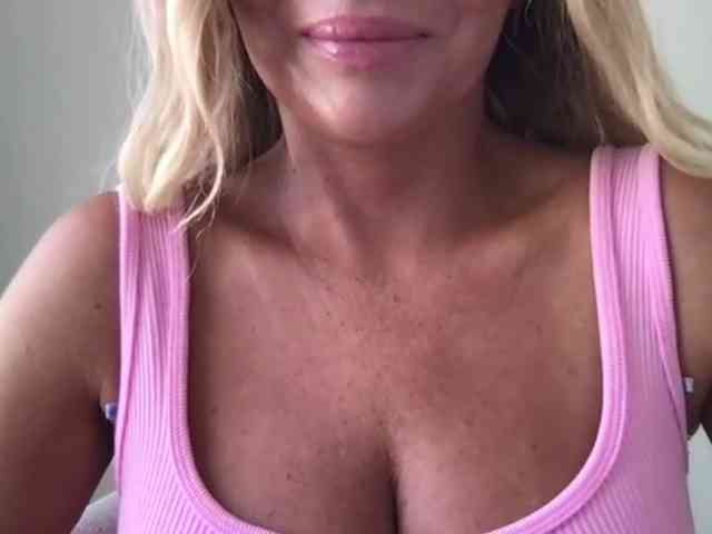 chloebelle