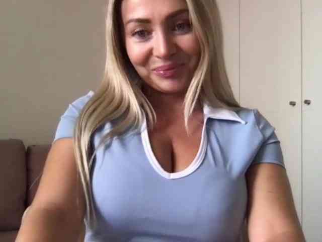 chloebelle webcam