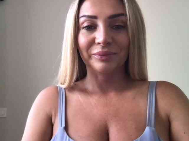 chloebelle