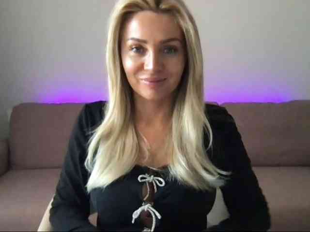 chloebelle