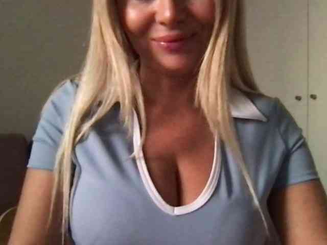 chloebelle