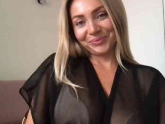 chloebelle webcam
