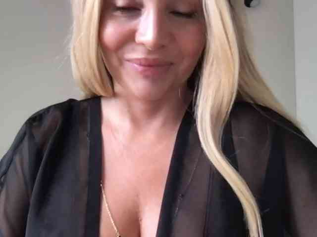 chloebelle webcam