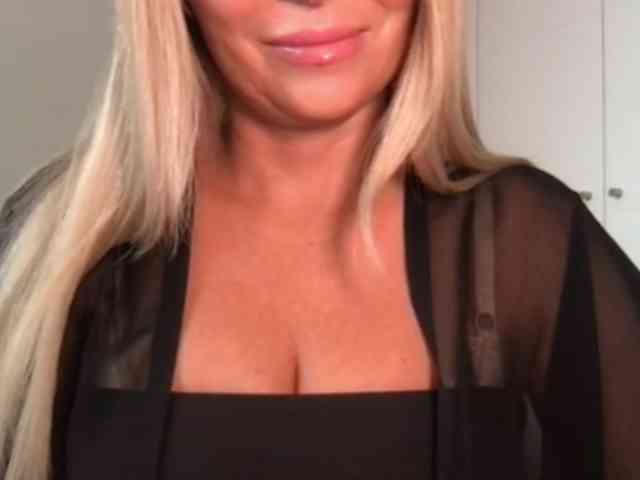 chloebelle webcam