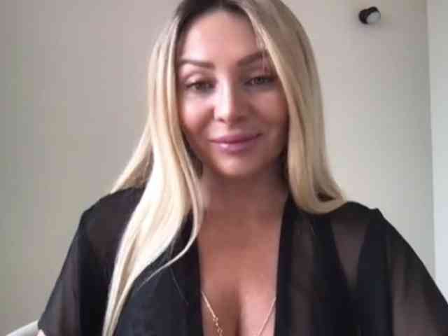 chloebelle webcam