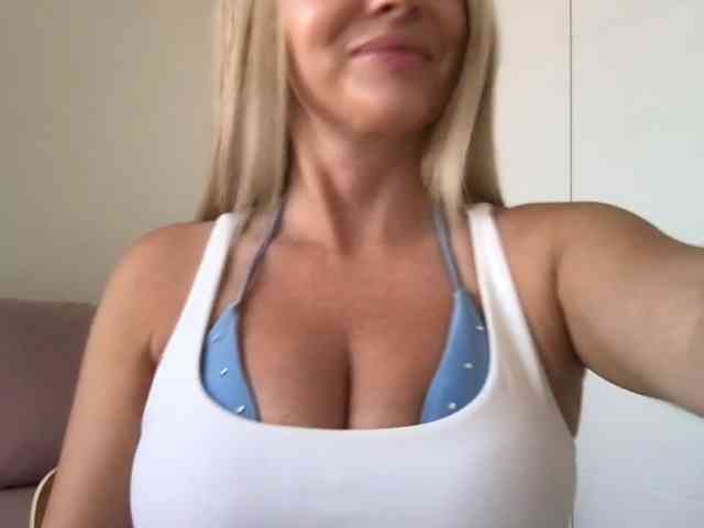 chloebelle
