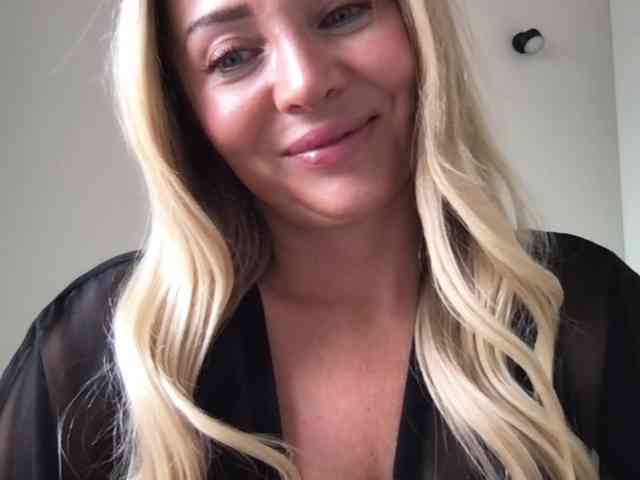 chloebelle webcam