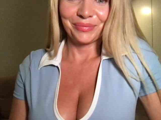 chloebelle webcam